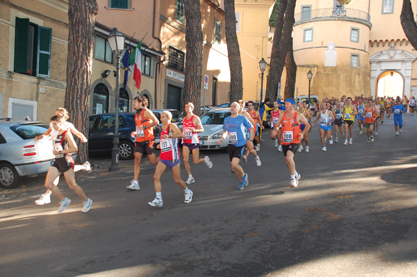 Mezza Maratona dei Castelli Romani (05/10/2008) castelgandolfo-013