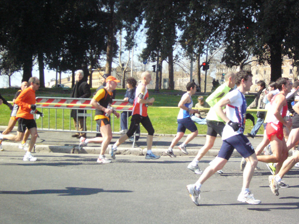 Maratona della Città di Roma (22/03/2009) costa_km_12_099
