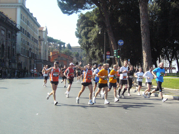 Maratona della Città di Roma (22/03/2009) costa_km_12_109
