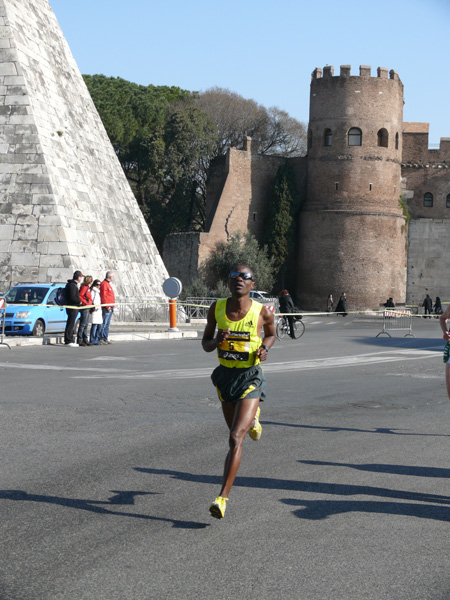 Maratona della Città di Roma (22/03/2009) giulia_1050062