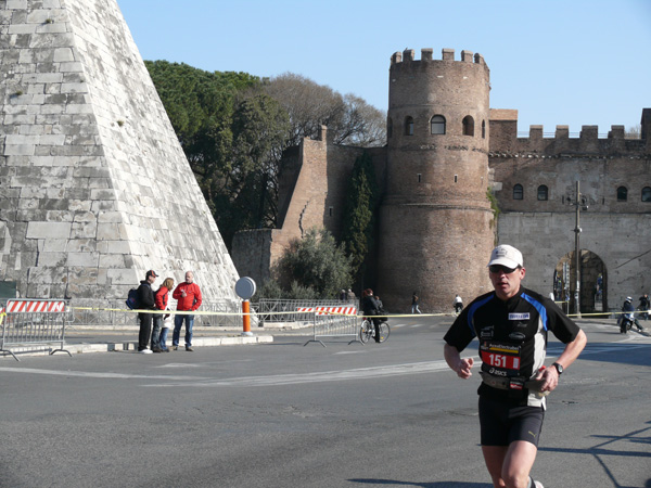 Maratona della Città di Roma (22/03/2009) giulia_1050067