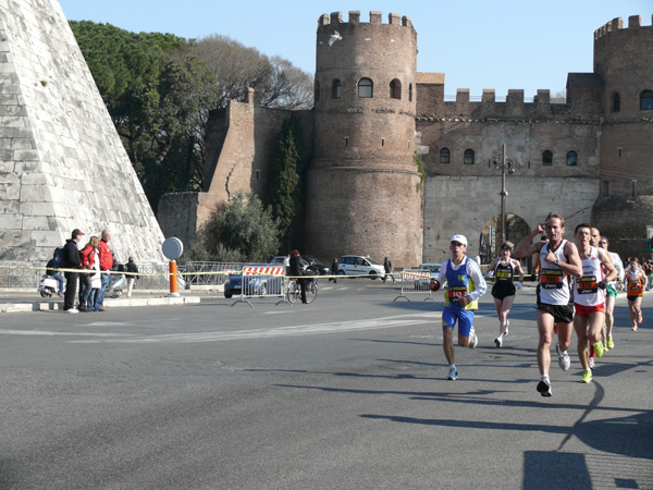 Maratona della Città di Roma (22/03/2009) giulia_1050078
