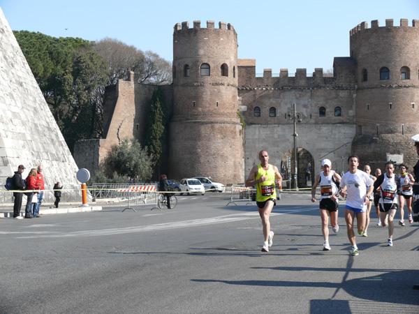 Maratona della Città di Roma (22/03/2009) giulia_1050103