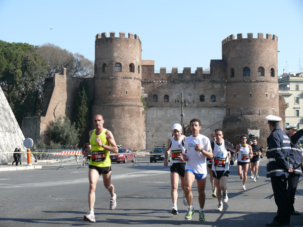 Maratona della Città di Roma (22/03/2009) giulia_1050105