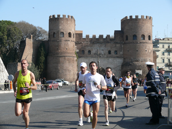 Maratona della Città di Roma (22/03/2009) giulia_1050106