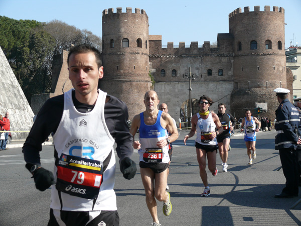 Maratona della Città di Roma (22/03/2009) giulia_1050109
