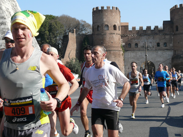 Maratona della Città di Roma (22/03/2009) giulia_1050130