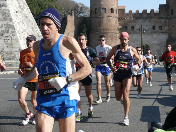 Maratona della Città di Roma (22/03/2009) giulia_1050151