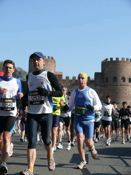 Maratona della Città di Roma (22/03/2009) giulia_1050325