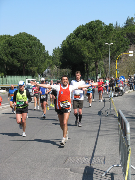 Maratona della Città di Roma (22/03/2009) vicari_0213