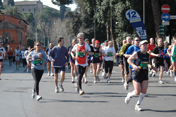 Maratona della Città di Roma (22/03/2009) dominici_km_12_659