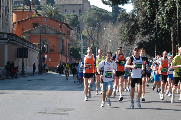 Maratona della Città di Roma (22/03/2009) dominici_km_12_680