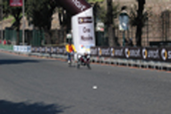 Maratona della Città di Roma (22/03/2009) dominici_km_41_768