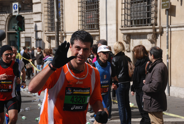 Maratona della Città di Roma (22/03/2009) roberto_3472