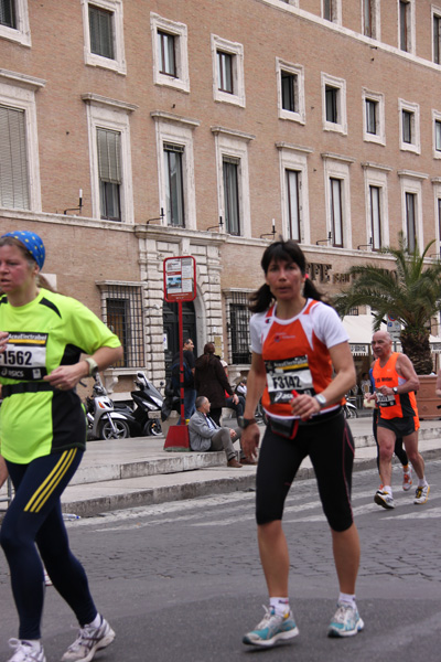 Maratona di Roma (21/03/2010) robert_0533