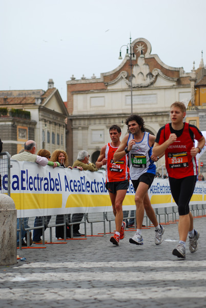 Maratona di Roma (21/03/2010) lorenzo_0175