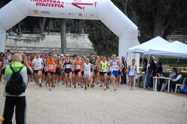 Maratona di Roma a Staffetta (16/10/2010) maratonastaffetta10_024