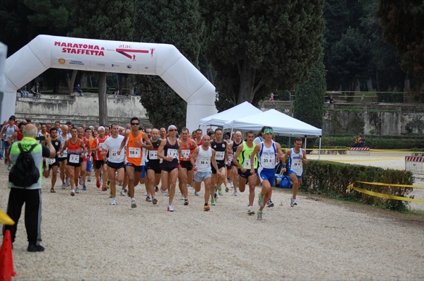 Maratona di Roma a Staffetta (16/10/2010) maratonastaffetta10_028