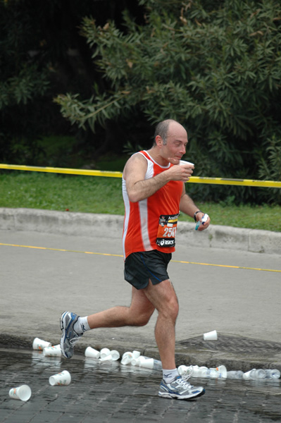 Maratona di Roma (21/03/2010) angelo_1178