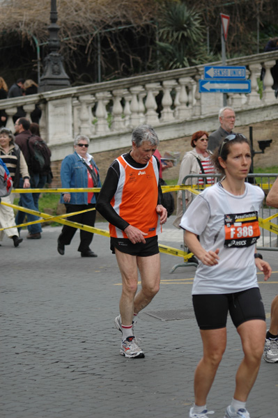 Maratona di Roma (21/03/2010) angelo_1327
