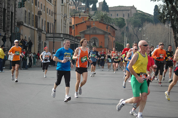 Maratona di Roma (21/03/2010) angelo_1021