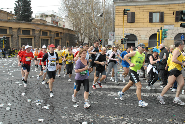 Maratona di Roma (21/03/2010) mariarosa_1162