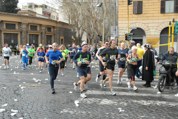 Maratona di Roma (21/03/2010) mariarosa_1183