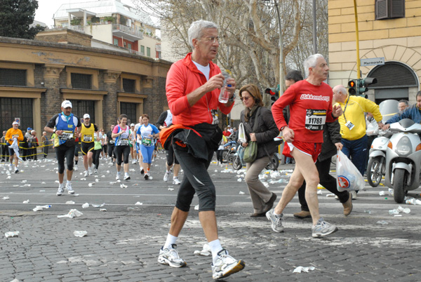 Maratona di Roma (21/03/2010) mariarosa_1253
