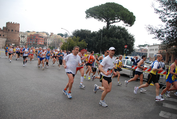 Maratona di Roma (21/03/2010) pat_1271
