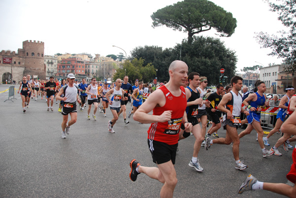 Maratona di Roma (21/03/2010) pat_1297