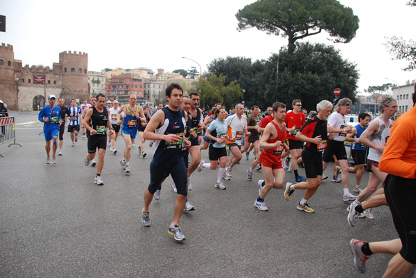 Maratona di Roma (21/03/2010) pat_1396
