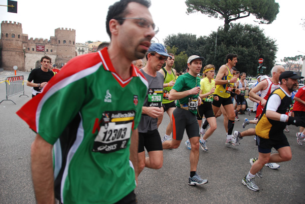 Maratona di Roma (21/03/2010) pat_1541