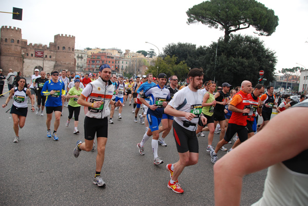Maratona di Roma (21/03/2010) pat_1755