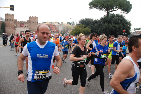 Maratona di Roma (21/03/2010) pat_1766