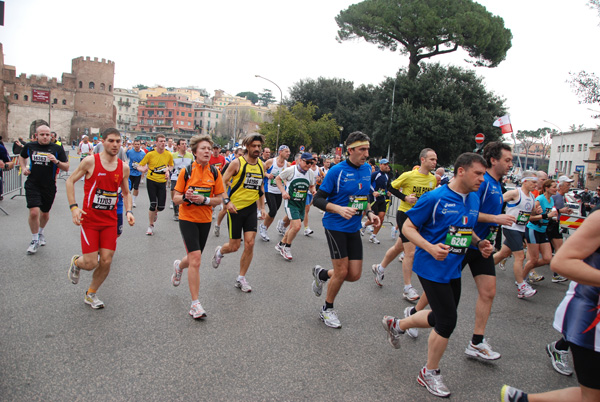 Maratona di Roma (21/03/2010) pat_1795