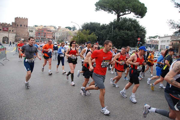 Maratona di Roma (21/03/2010) pat_1975