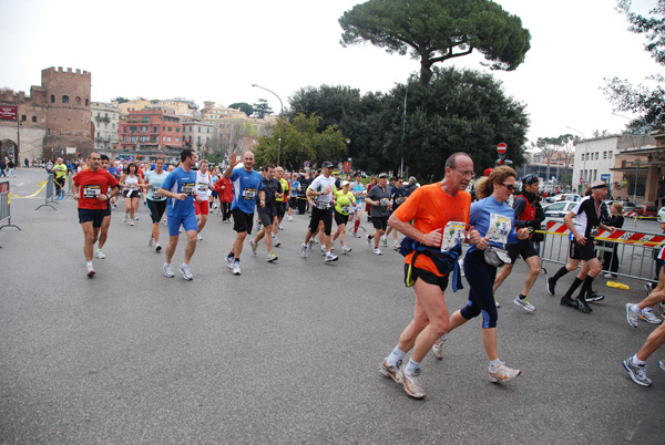 Maratona di Roma (21/03/2010) pat_1976