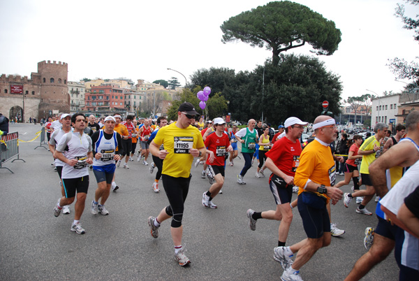 Maratona di Roma (21/03/2010) pat_1997