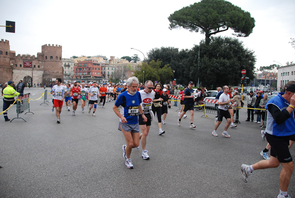 Maratona di Roma (21/03/2010) pat_2050