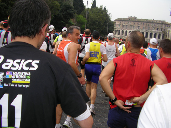 Maratona di Roma (21/03/2010) lorerin_027