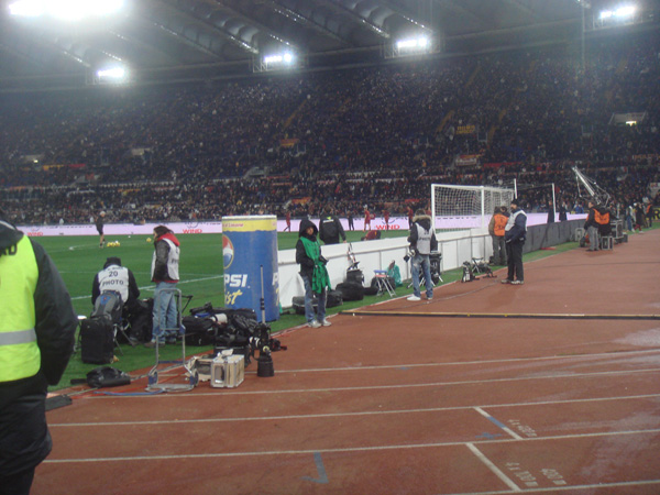 Una Gardenia per l'AISM nello Stadio Olimpico (06/03/2010) botta_05454