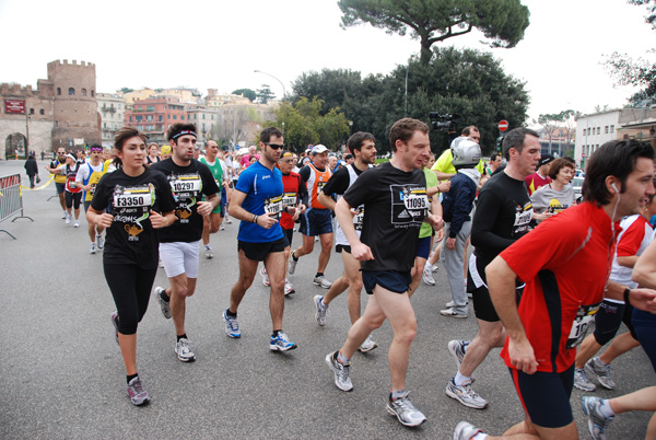 Maratona di Roma (21/03/2010) pat_1923