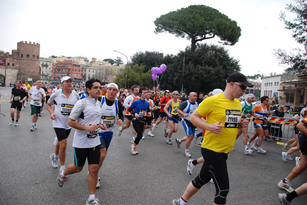 Maratona di Roma (21/03/2010) pat_1999
