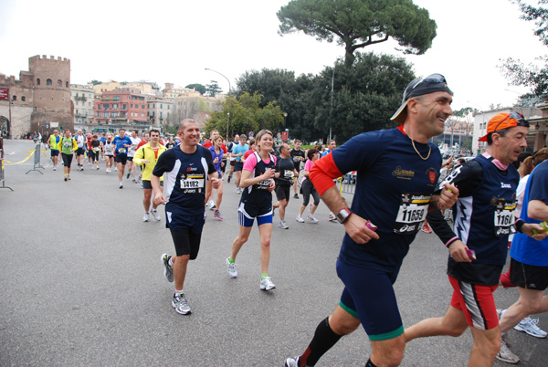 Maratona di Roma (21/03/2010) pat_2063