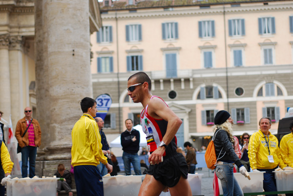 Maratona di Roma (21/03/2010) lorenzo_0041