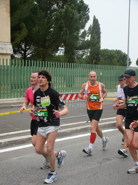 Maratona di Roma (21/03/2010) mario_4994