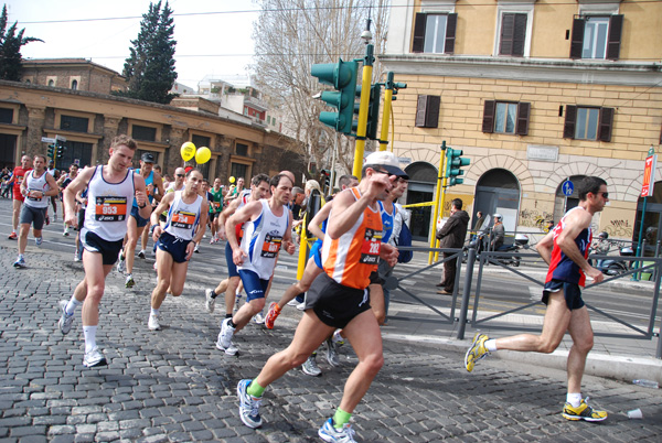 Maratona di Roma (21/03/2010) pat_2182