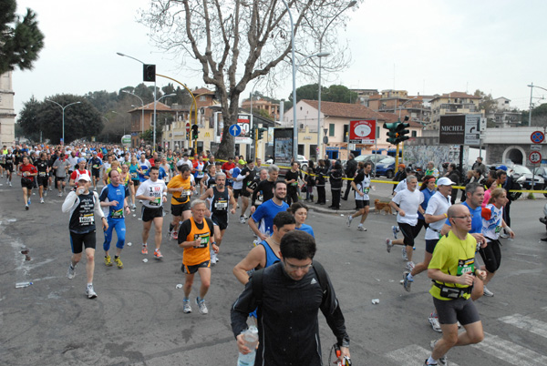 Maratona di Roma (21/03/2010) mariarosa_0805
