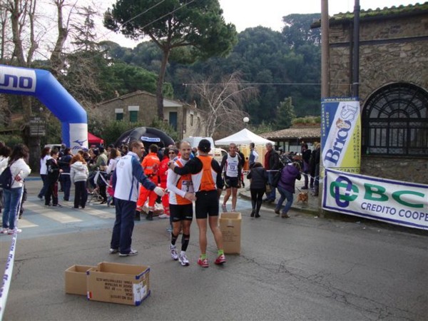 Giro del Lago di Bracciano (13/02/2011) 017