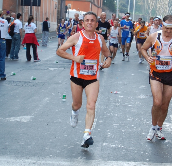 Antonio Nonni durante la scorsa Maratona di Roma (foto di Giuseppe Coccia)